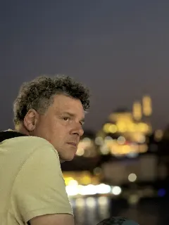 Nicolas Çuhaciender