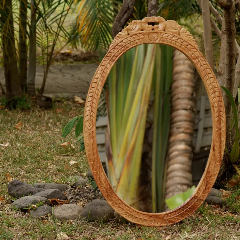 Miroir créole en camphre