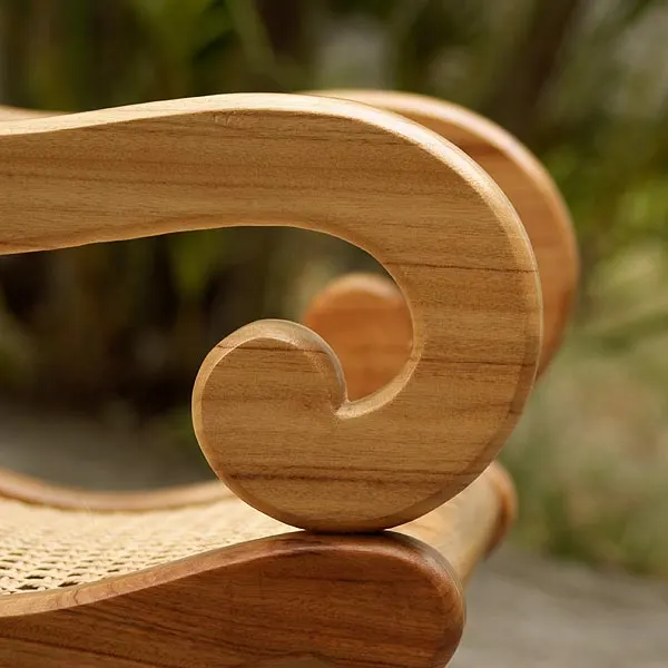 Petit fauteuil créole en camphre