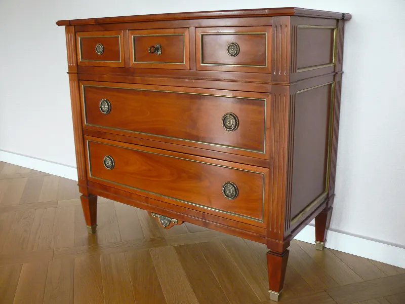 Commode Louis XVI en merisier