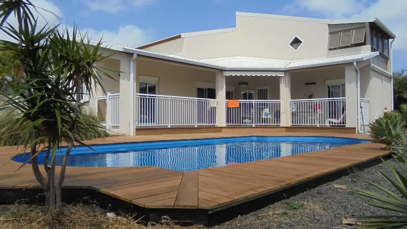 Terrasse de piscine